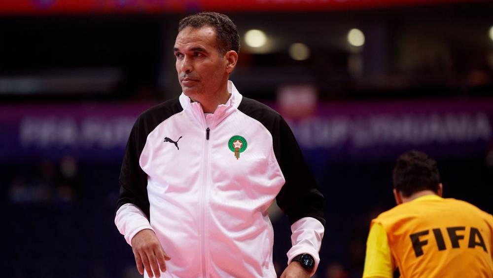 هشام الدكيك