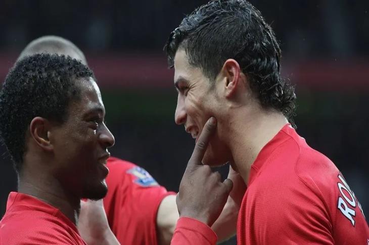 إيفرا: كريستيانو كان مهتمًا بالانتقال إلى باريس سان جيرمان