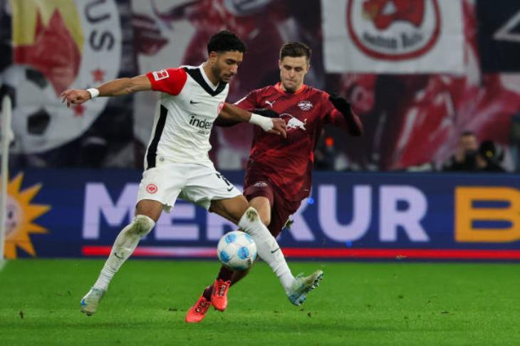 "بتواجد مرموش".. فرانكفورت يواصل الترنح في كل البطولات بعد الهزيمة من لايبزيج