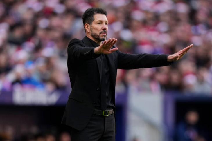 سيميوني: أعرف أنني ممل.. لكنني لن أتحدث عن المنافسة على لقب الدوري الإسباني أبدا