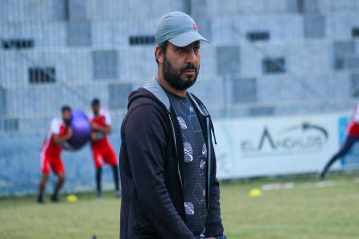 رئيس النادي قالي ابني ميخرجش من الملعب".. مدرب الزرقا يروي ليلا كورة كواليس رحيله "في الاستراحة"