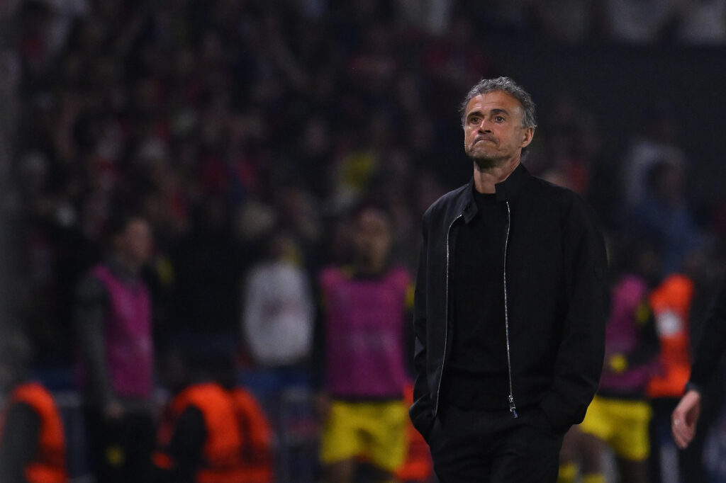 إنريكي: علاقتي مع ديمبلي مجرد مدرب ولاعب لست فردًا من عائلته