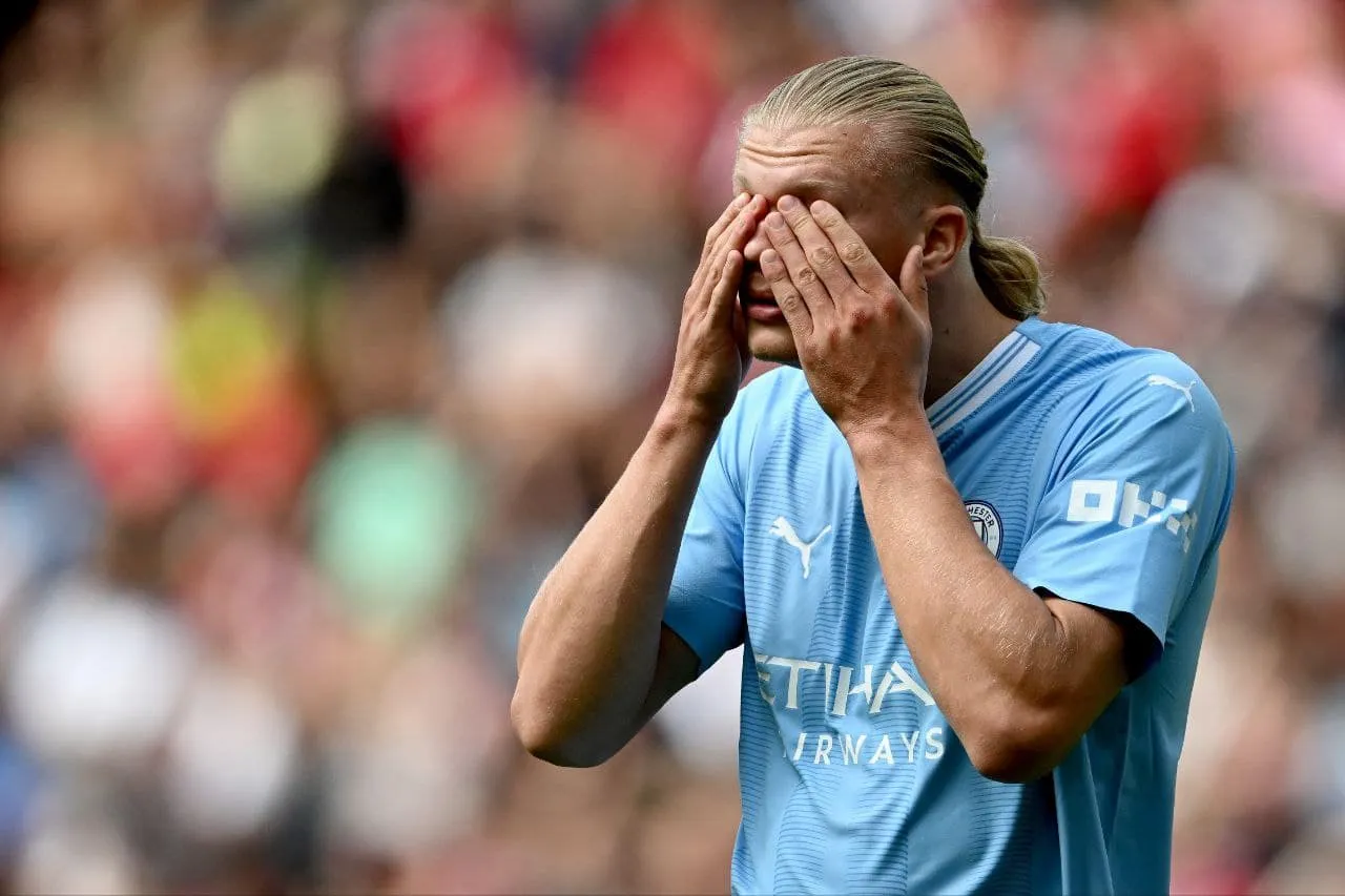 النرويجي خارج الخدمة.. هالاند بدون أي تسديدة على المرمى في الديربي!