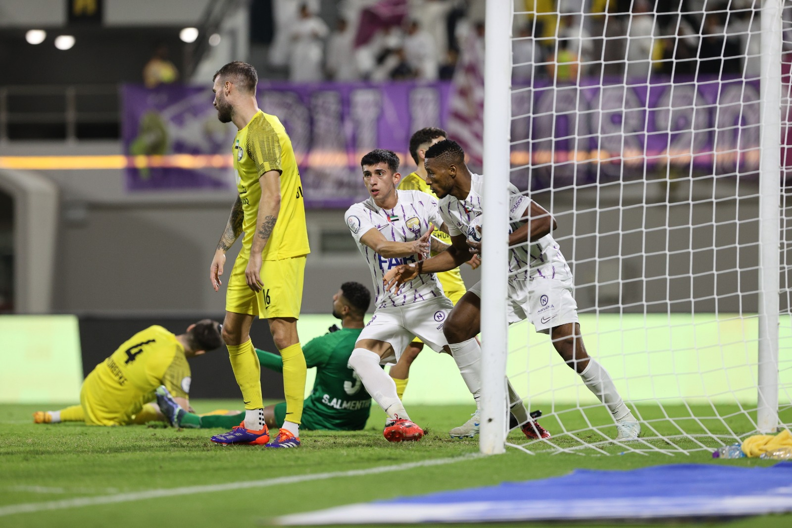 نقل مباراة العين ضد الشرطة إلى ملعب أخر