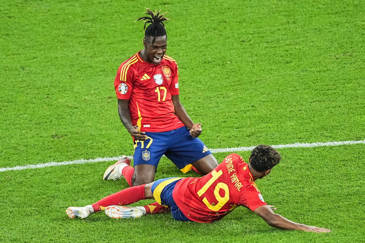 7 أندية على طاولة نيكو ويليامز.. الذكاء الاصطناعي يُرشح الأفضل