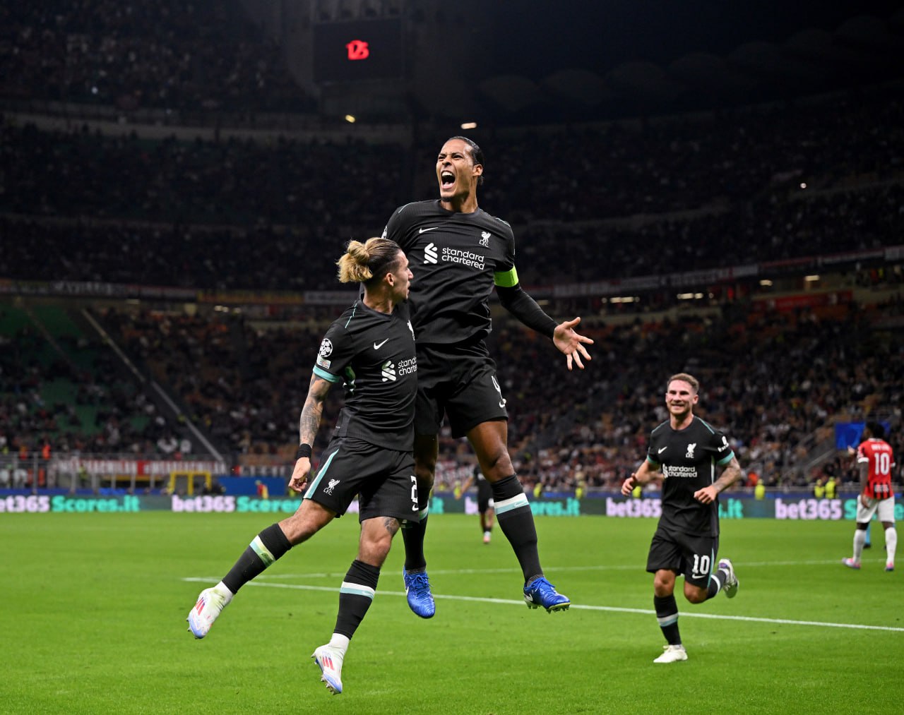 هل ينضم فان دايك إلى الملكي؟ – ريال مدريد يضع النقاط على الحروف