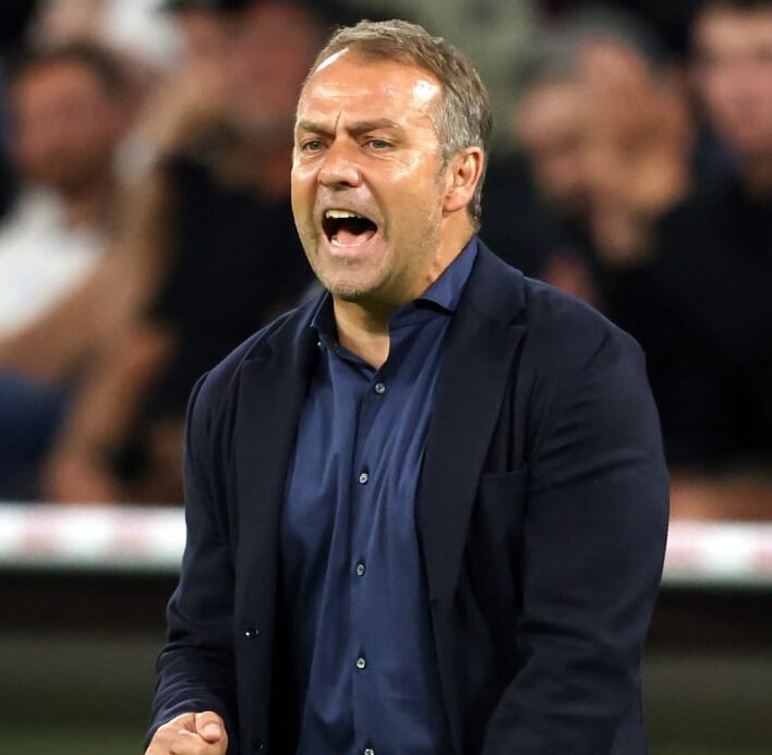 في غياب هانز فليك.. من هو مدرب برشلونة في مباراة ليجانيس؟