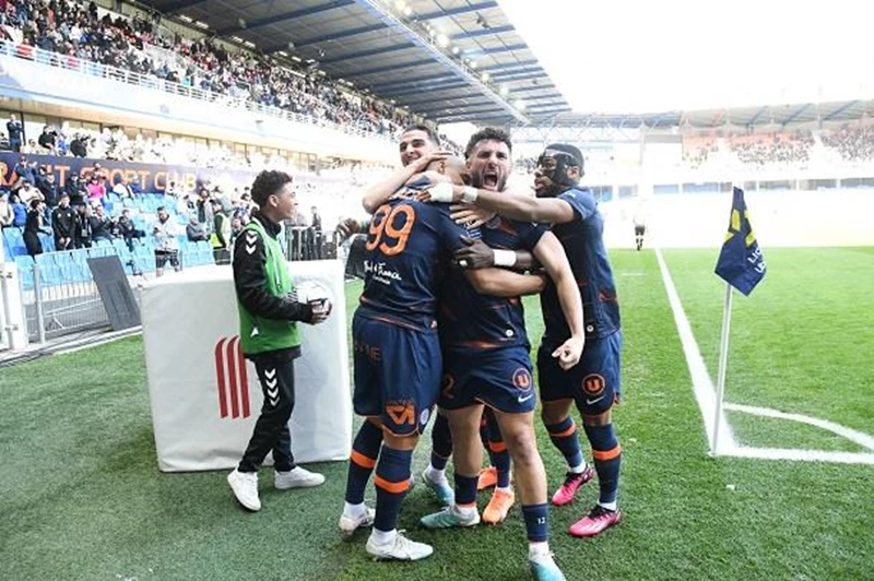 آنجيه يواصل صحوته ويفوز على أوكسير بالدوري الفرنسي