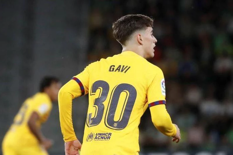 جافي: احتفلت بتسجيل أولمو في القائمة.. وعلينا الفوز بالنهائي