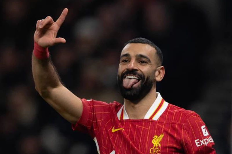 "من أجل المونديال".. يلا كورة يكشف كواليس عرض الهلال لضم صلاح