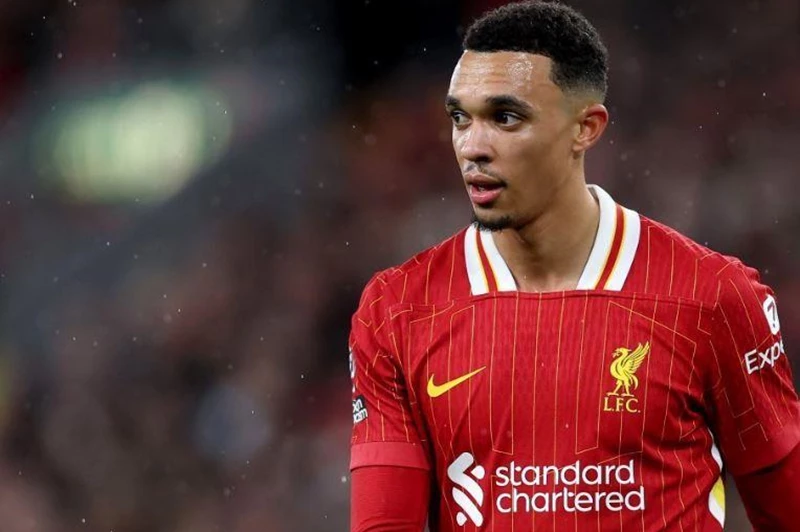 "يتبقى توقيع العقود".. تقارير: ريال مدريد حسم صفقة أرنولد