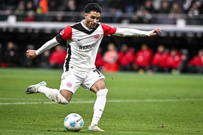 على رأسهم مرموش.. صراع منتظر في صفقات انتقالات يناير 2025