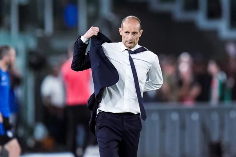 تقارير: أليجري يوافق على تدريب أهلي جدة السعودي