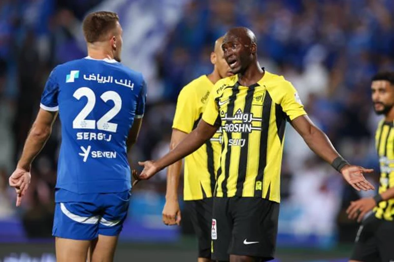 الهلال ضد الاتحاد.. الموعد والقناة الناقلة لكلاسيكو السعودية بكأس خادم الحرمين