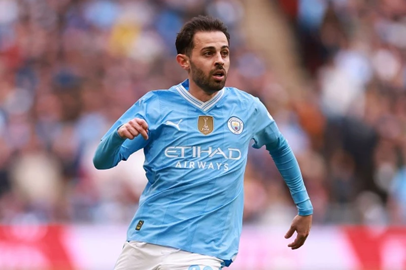 فانتازي يلا كورة.. سيلفا على رأس 7 لاعبين انخفضت أسعارهم