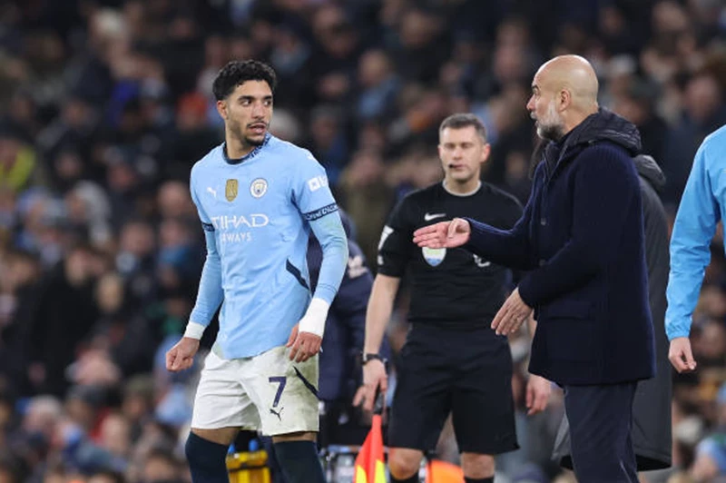 أشعل شرارة نهضة السيتي.. كيف لعب مرموش دوراً في اكتشاف تكتيكي جديد لجوارديولا؟ (تحليل)