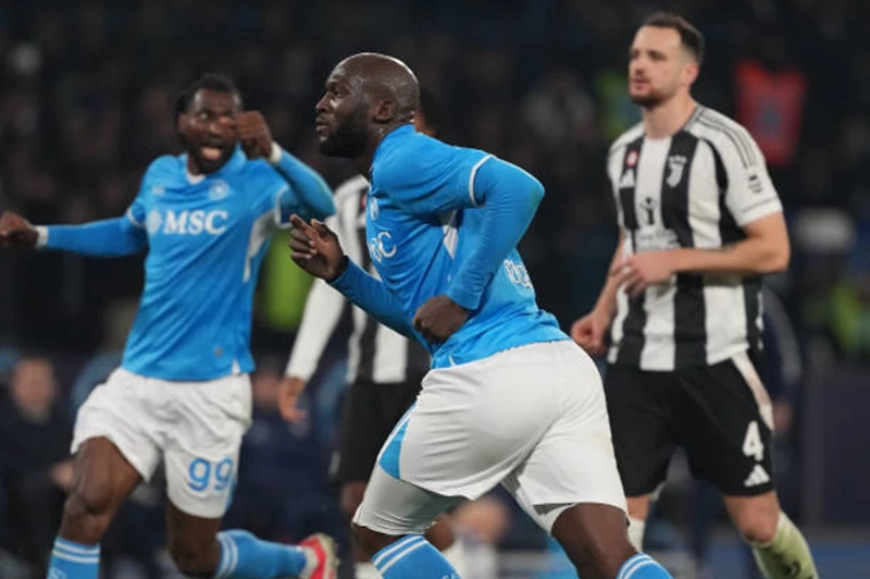 جدول ترتيب الدوري الإيطالي.. نابولي يحتفظ بالصدارة وتعثر لاتسيو