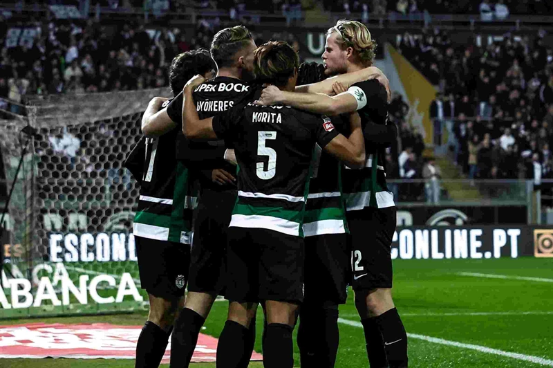 بهدف +90.. سبورتينج لشبونة يفلت من الهزيمة ويتصدر الدوري البرتغالي