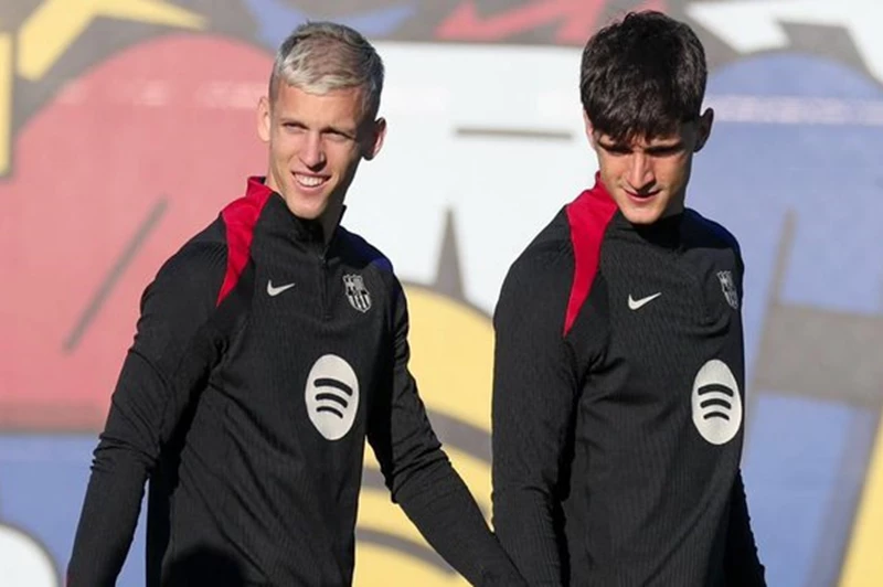 تقارير: رابطة الدوري الإسباني تدرس اللجوء إلى القضاء الإداري ضد تسجيل أولمو وفيكتور بقائمة برشلونة