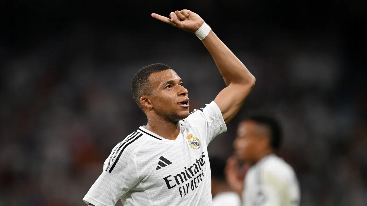 كيليان مبابي يقود سفينة ريال مدريد بالوقت الحرج