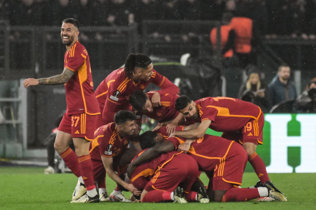 نتيجة مباراة روما ضد آنتيراخت  فرانكفورت- انتفاضة الذئاب