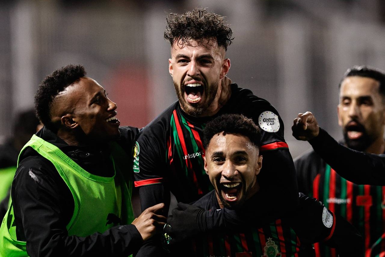 هل تعرض النادي المكناسي لظُلمٍ تحكيمي ضد الجيش الملكي؟