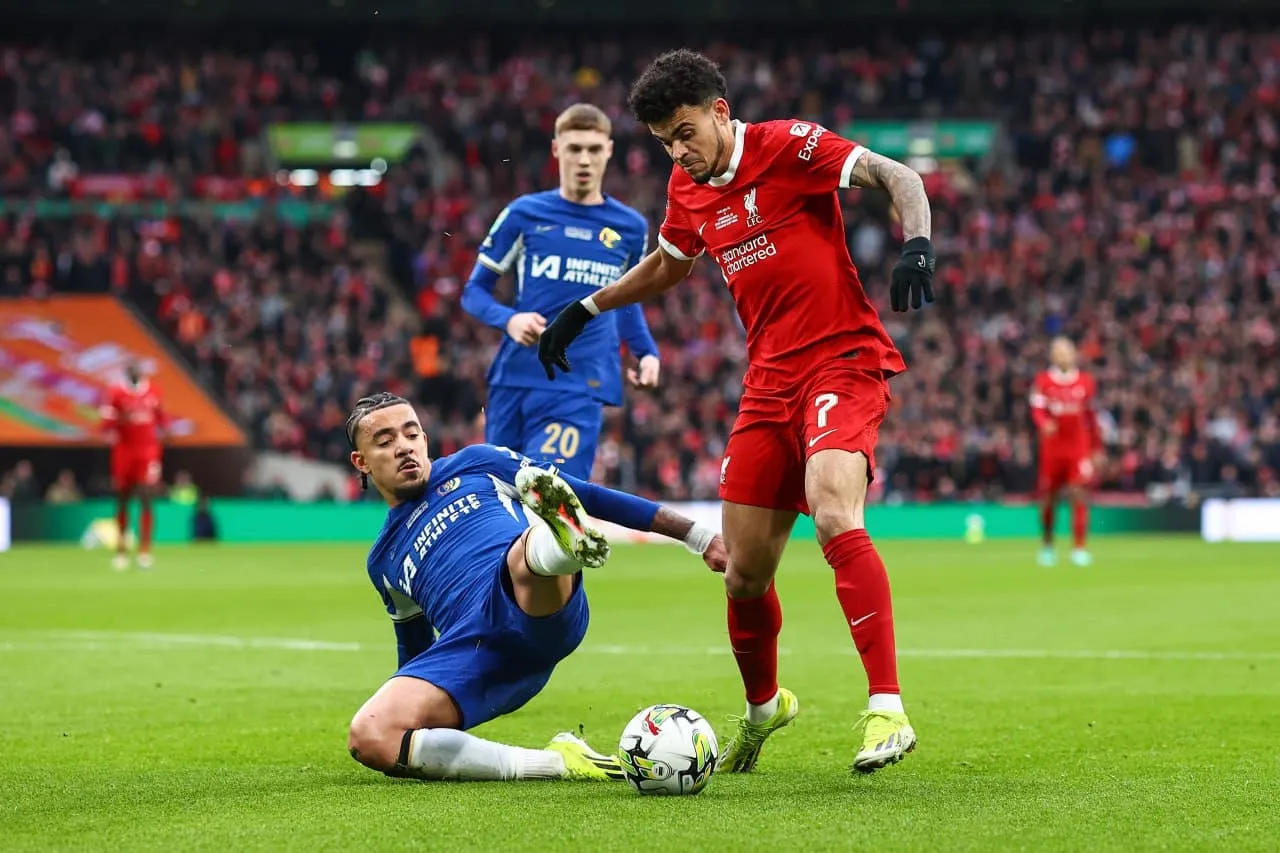 صفقة الـ75 مليون إسترليني.. تشيلسي يهدد ليفربول بخطف خليفة فان دايك