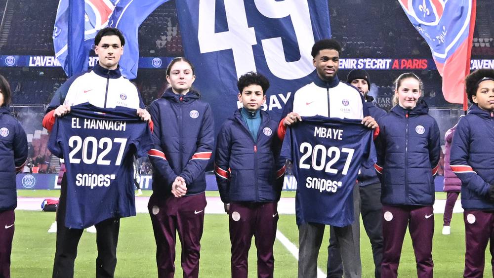 المغربي نوفل الحناش يوقع أول عقد احترافي مع باريس سان جيرمان