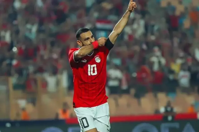 ستوريدج وريتشاردز اختلفا معه.. كاراجر: منتخب مصر سيمنع صلاح من الكرة الذهبية