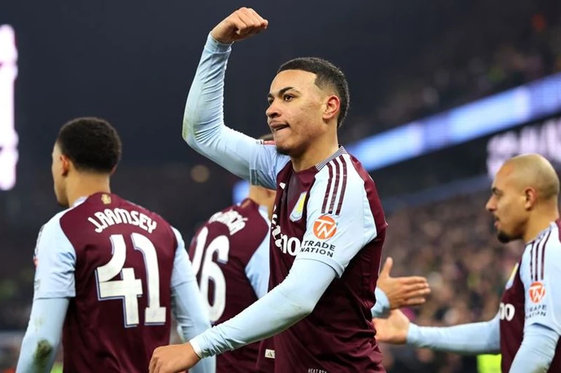 فانتازي يلا كورة.. روجرز يلمع مع أستون فيلا قبل الجولة المزدوجة