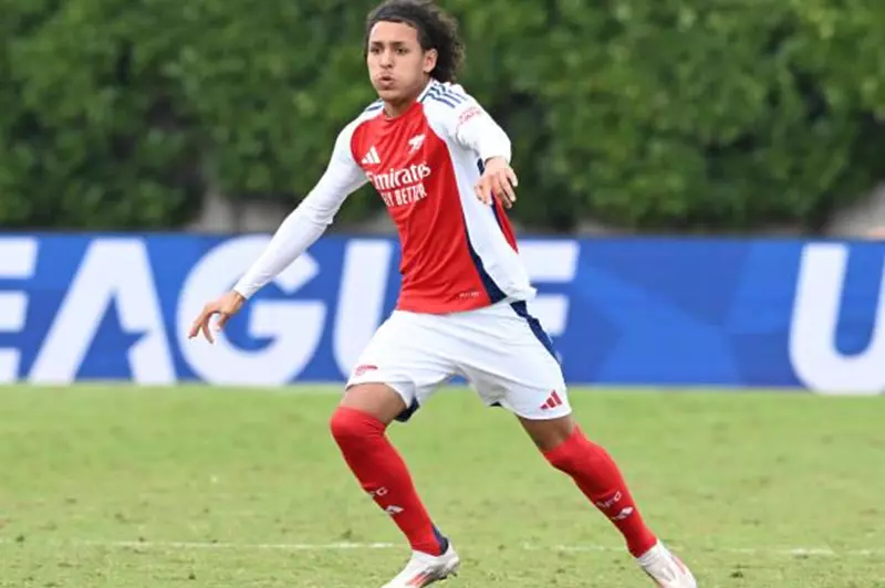 انتصار كاسح لآرسنال وخسارة ثقيلة لليفربول.. كيف ظهر المحترفون الشباب في أوروبا؟