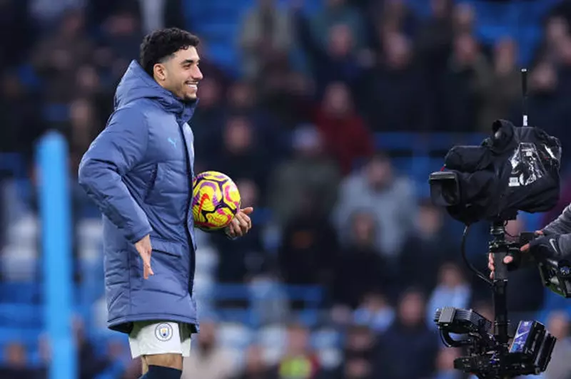 "نجم سطع في سماء الاتحاد".. مرموش ينثر سحره بمهارات استثنائية ودهاء هالاند (تحليل)