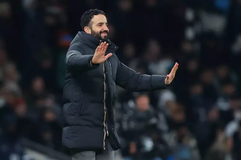 أموريم: يقلقني ترتيب مانشستر يونايتد أكثر من خوفي على نفسي