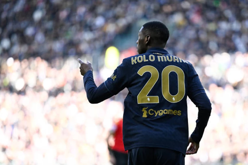 احتاج 180 دقيقة.. كولو مواني يكتب التاريخ في يوفنتوس