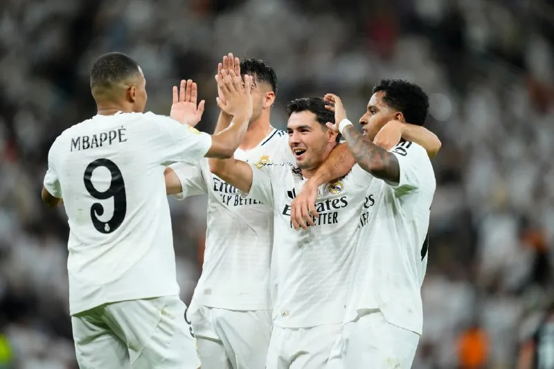 قائمة ريال مدريد ضد أتلتيكو في الدوري الإسباني