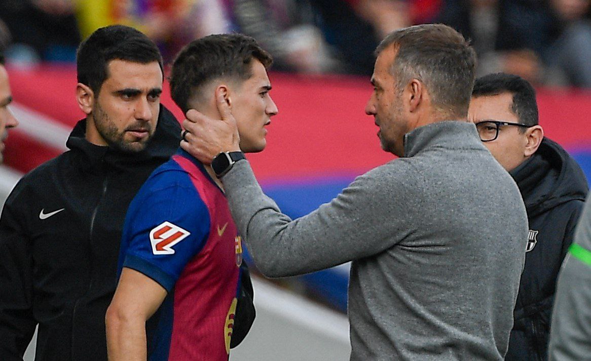 فليك: قرار استمرار جافي ليس بيدي.. وليفاندوفسكي الأفضل