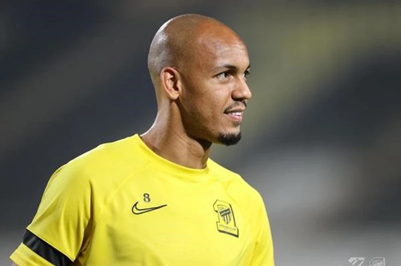 فابينيو: محمد صلاح أبلغني بمفاوضات اتحاد جدة في الموسم الماضي