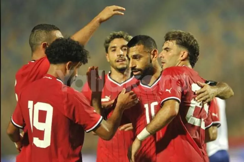 "الحلم يقترب في وجود صلاح ومرموش".. ماذا قال فيفا عن مهمة مصر في تصفيات كأس العالم؟