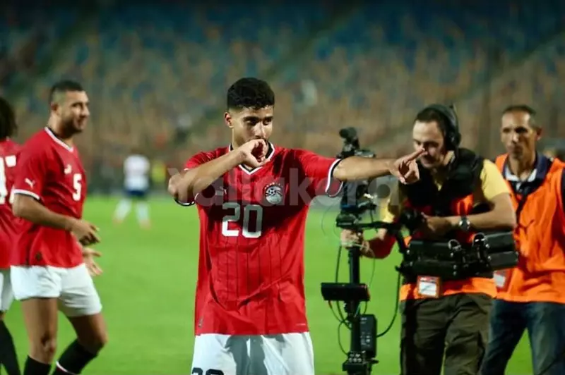 إمام عاشور أحد الحلول.. 6 بدائل لإبراهيم عادل في منتخب مصر