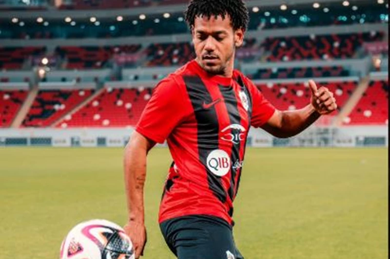 لتعويض بنشرقي.. الريان القطري يعلن التعاقد مع رومارينيو