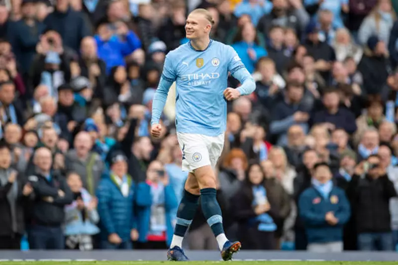 هالاند يتصدر وصلاح يظهر.. قائمة الأسرع مساهمة بـ100 هدف في الدوري الإنجليزي