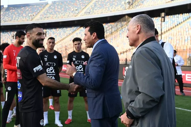 بمشاركة صلاح ومرموش.. منتخب مصر ينهي مرانه الأخير قبل السفر إلى المغرب (صور)