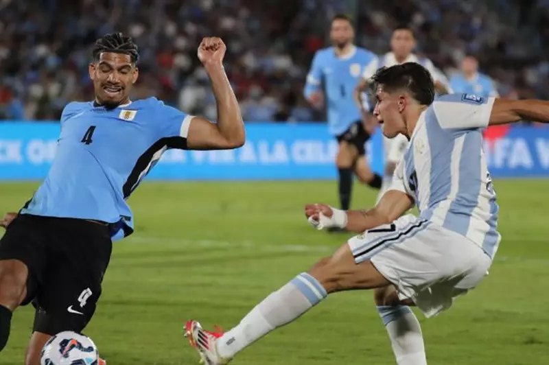 بسبب برشلونة.. مدرب أوروجواي يلمح لموقف أراوخو من المشاركة ضد بوليفيا