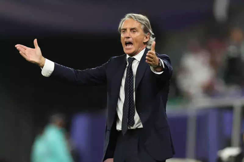 بعد أنباء ارتباطه بتدريب يوفنتوس.. مانشيني يعلق على إقالة موتا