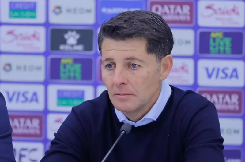 مدرب منتخب العراق: قرار إقالتي بيد اتحاد الكرة.. والجميع مسؤول عن الهزيمة