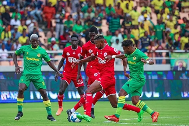 أزمة بين سيمبا ويانج أفريكانز تضع الديربي في مهب الريح