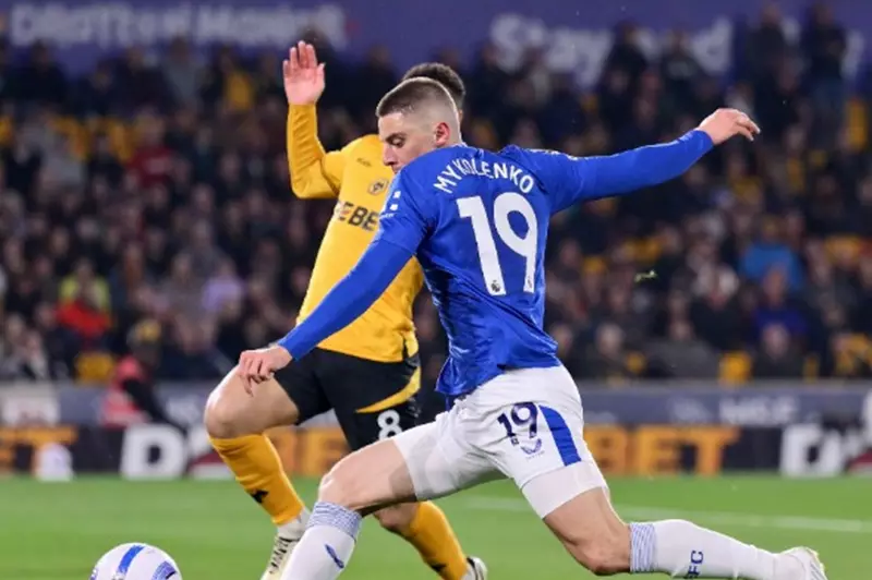 إيفرتون يواصل مسلسل التعادلات ضد وولفرهامبتون بالدوري الإنجليزي