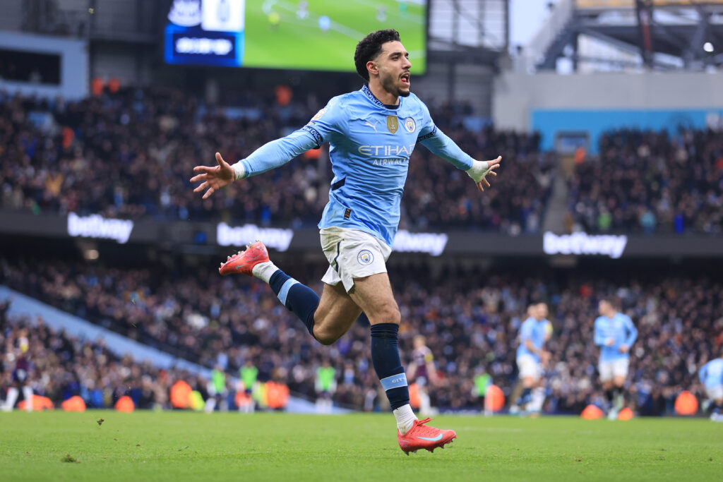 عمر مرموش ينافس على جائزة هدف الشهر في مانشستر سيتي