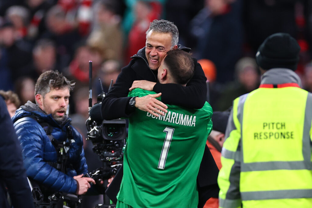 وكيل دوناروما يوضح موقفه من تجديد عقده مع باريس سان جيرمان