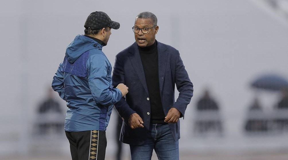 الرجاء يضع شرطين لتجديد عقد لسعد الشابي